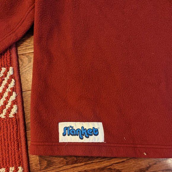 The Original Slanket Maroon - Sleeved Blanket - Picture 2 of 2